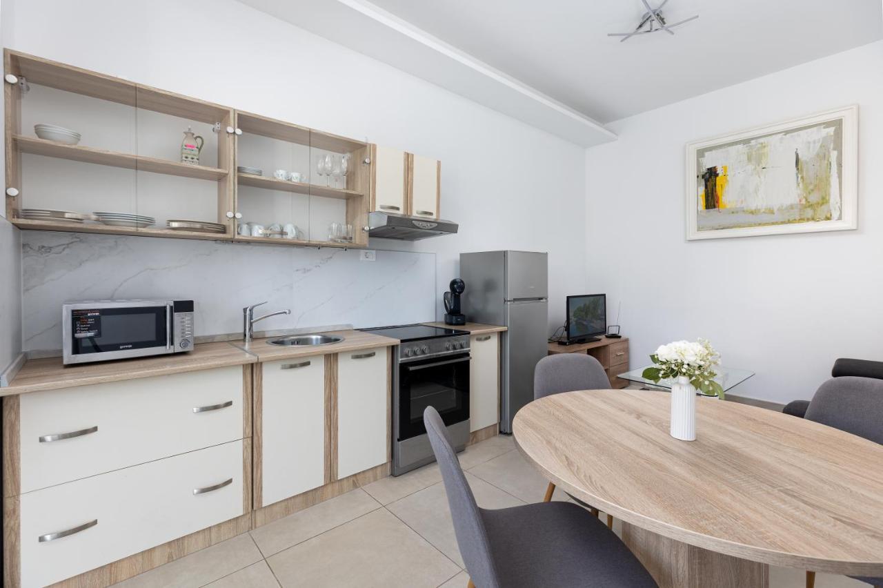Apartment Ana Solin Exterior foto